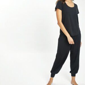 Lively The All-Day Jogger Jet Black Large